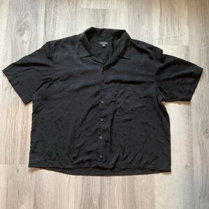 SOLD Vintage George XL Black Cropped Floral Short Sleeve Shirt